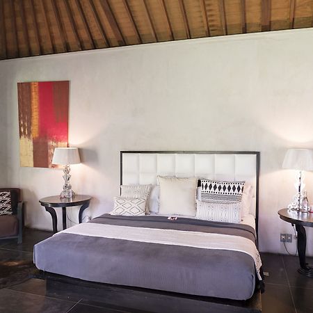 Villa Valentine Kuta Lombok Esterno foto